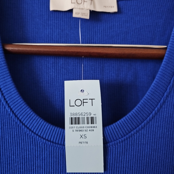 Loft Stretchy Ribbed Dress NWT - Picture 3 of 4